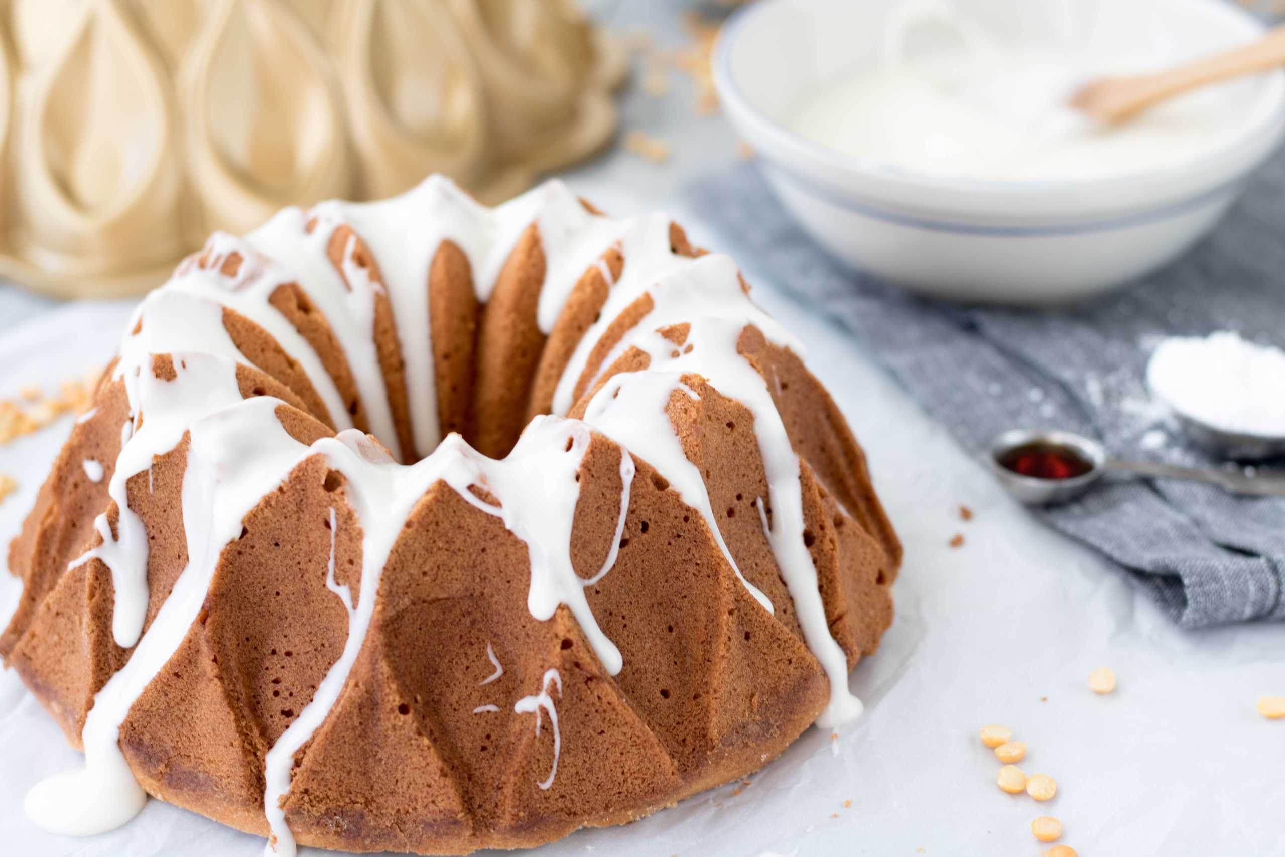Lemon Pound Cake – DelicioUS!