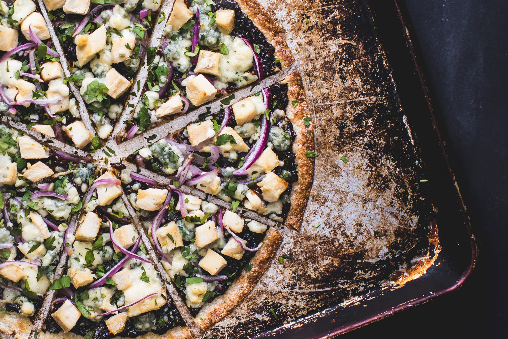 Chicken, Blue Cheese, and California Prune Pizza – DelicioUS!