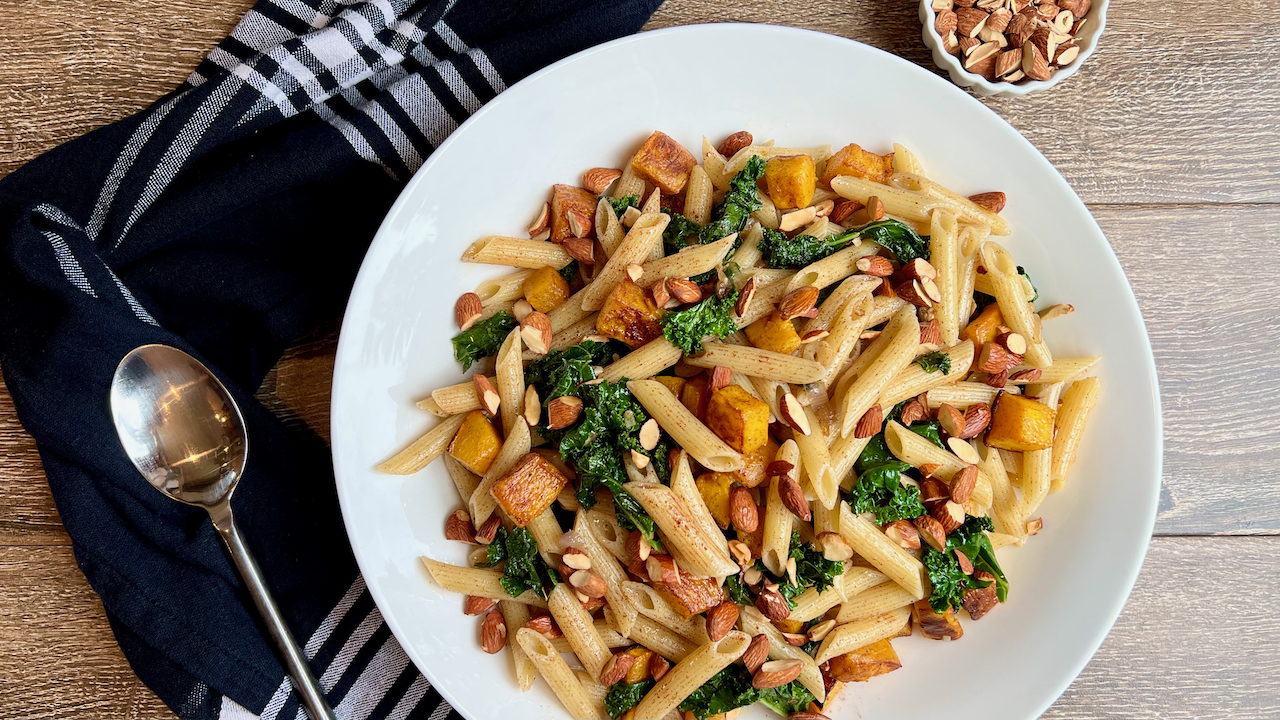 Cinnamon Penne with Roasted Pumpkin and Almonds – DelicioUS!
