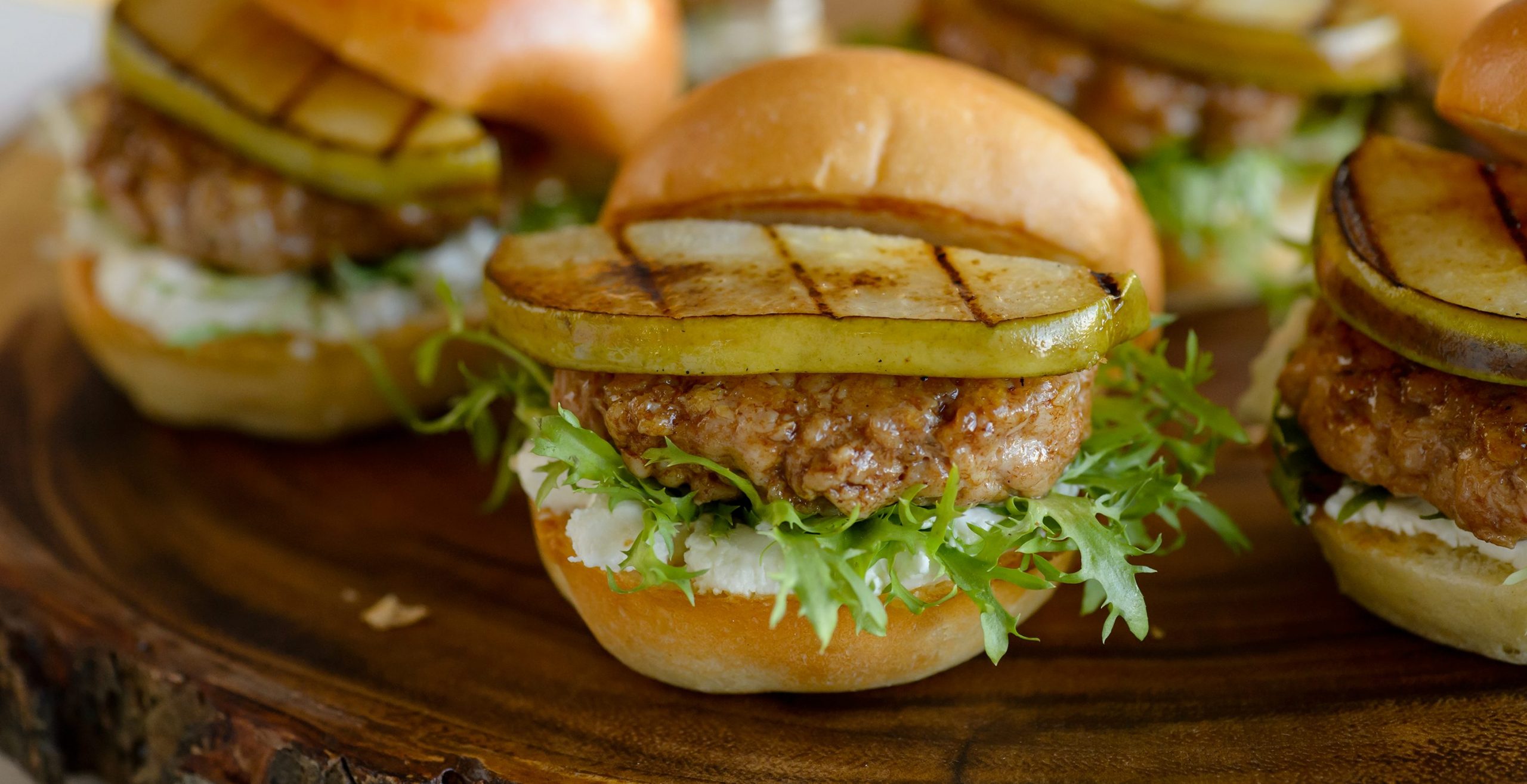 Turkey Burger and Pear Sliders – DelicioUS!