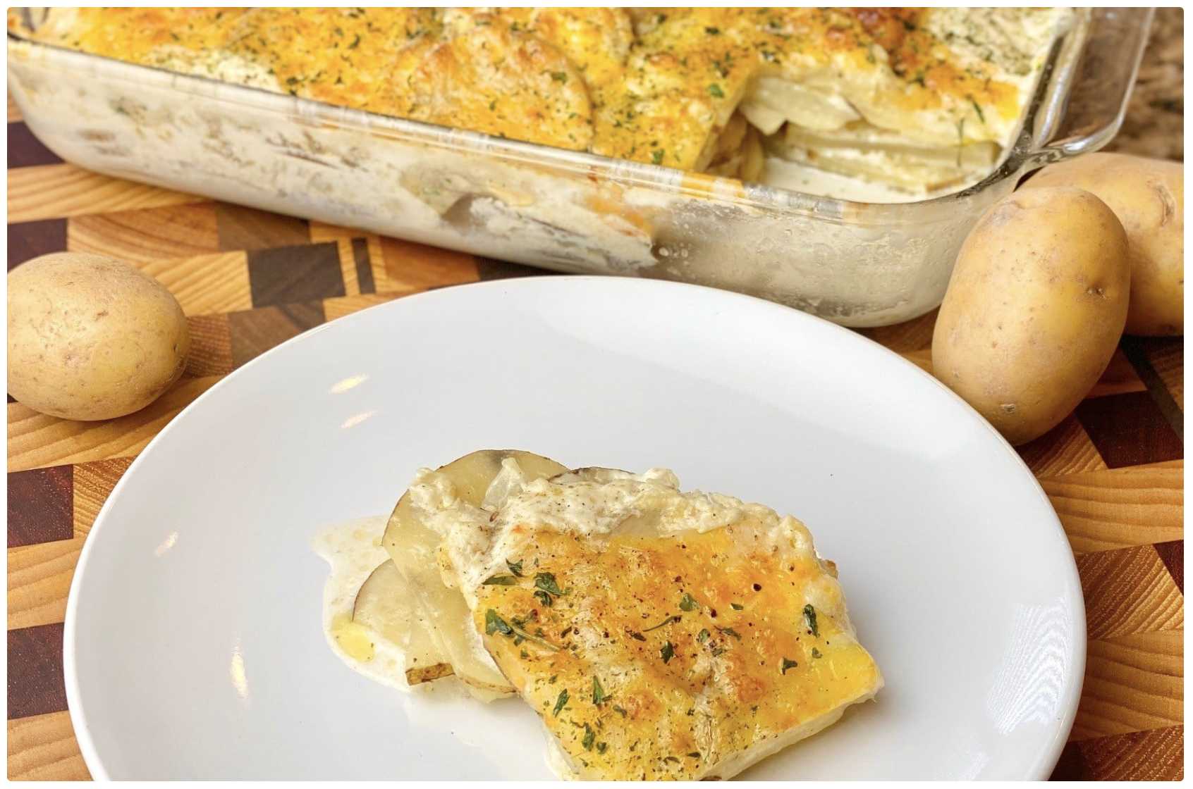 Easy Cheesy Scallop Potatoes – DelicioUS!